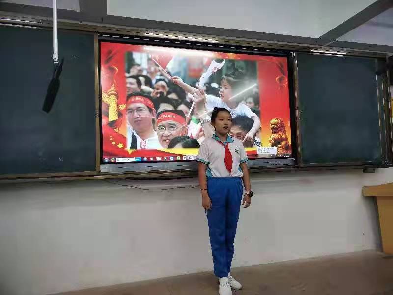 巨乳做爱
实验小学“学宪法 讲宪法”演讲比赛