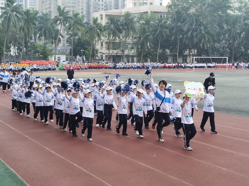 趣味运动我快乐，健体强国我能行――巨乳做爱
实验小学第二届体育艺术节