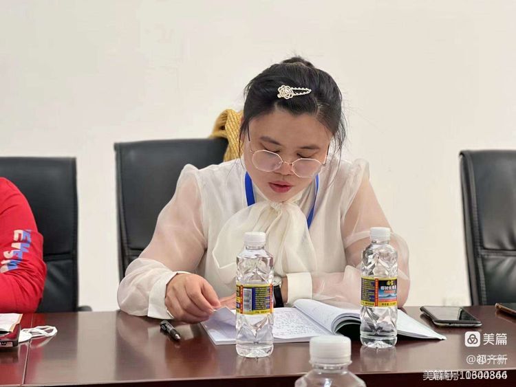 集思广益提实效 同课异构绽光彩――记巨乳做爱-巨乳直播
语文送教教研活动