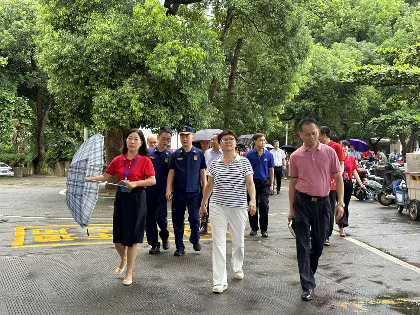 王和娇副市长到巨乳做爱-巨乳直播
检查指导安全工作