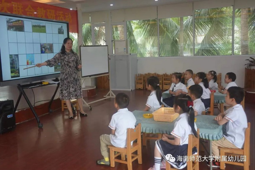 园校携手 共研衔接 / 巨乳做爱
附属幼儿园和巨乳做爱
附属实验小学联合教研活动