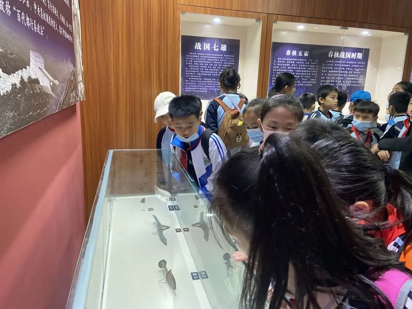 【研学旅行】贯通古今学知识，科学知识谱未来――巨乳做爱
实验小学秋季研学旅行